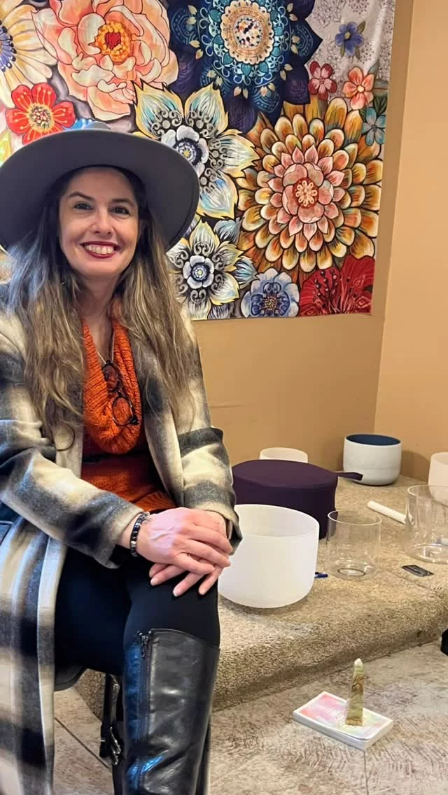 Had a wonderful morning at our monthly crystal sound bath by Dani!
#cedarvalewinery #meditation